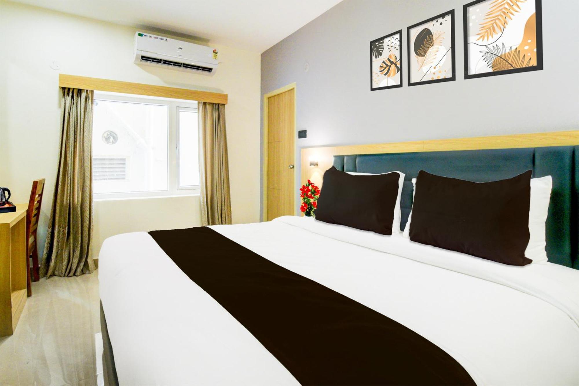 Townhouse Aarav Business Hotel Hyderabad Exterior foto